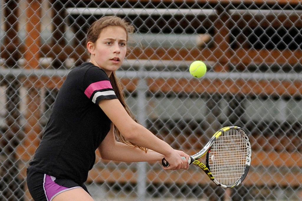 Girls tennis: Wolves go 1-2 in homestand