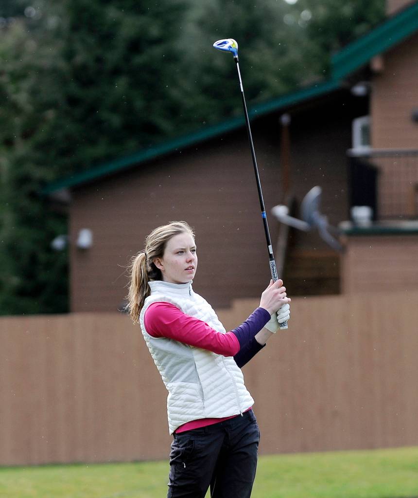 Golf: Sequim squads sweep aside Bremerton