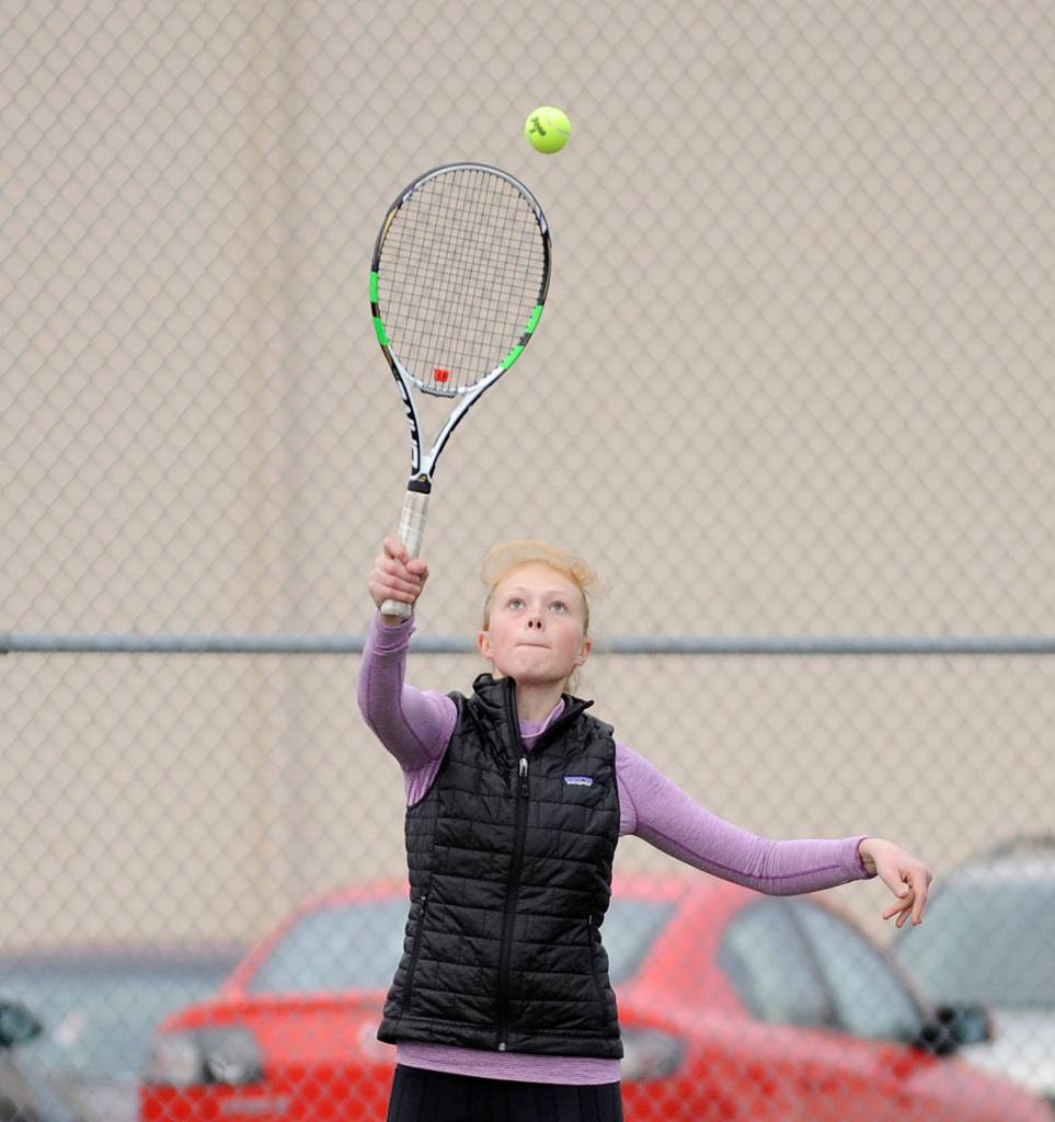 Girls tennis: Wolves go 1-2 in homestand