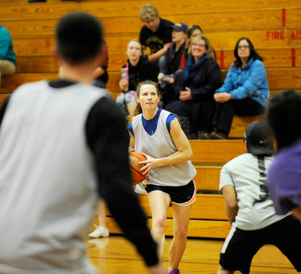 SHS’s Class of 2017 seniors take on the staff