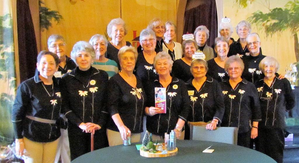 Milestone: PEO hosts annual fundraiser