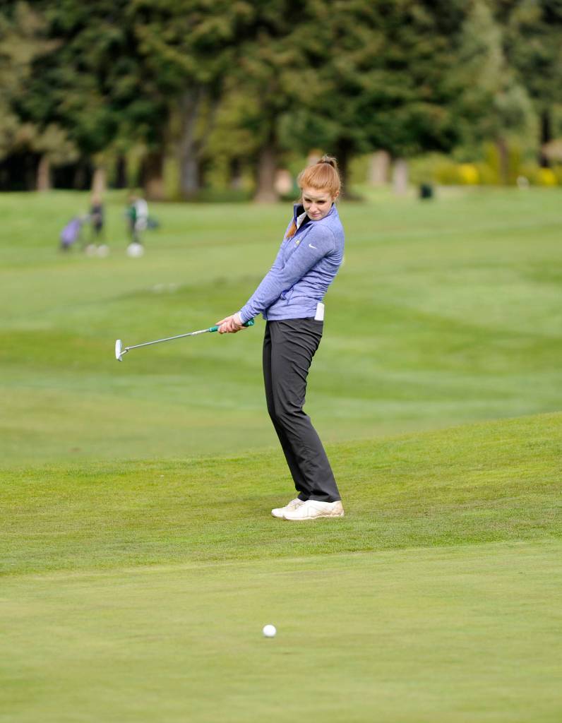 Prep golf: Sequim boys remain undefeated, atop Olympic League