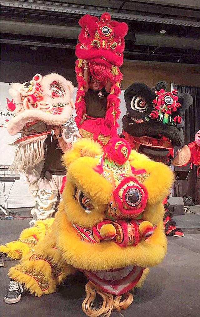 Experience the culture of Vietnam through dance