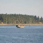 Lady Washington runs aground in Sequim Bay
