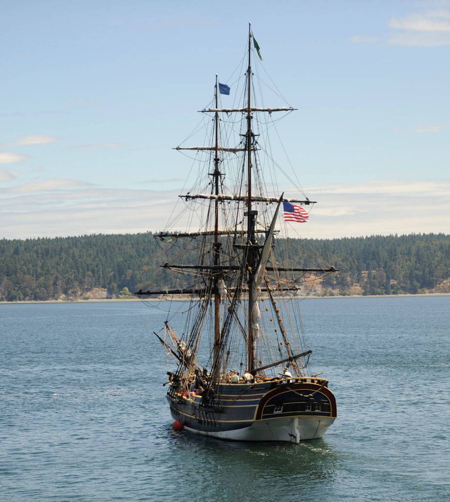 Lady Washington runs aground in Sequim Bay