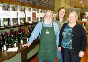 Shop offers ‘sensory experience’ — Savory olive oils, balsamic vinegars please the palate