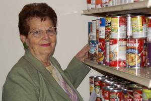 Former Citizen of Year, food bank director Nina Fatherson remembered for heart for community