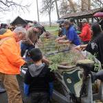 Forks hosts native canoe ‘gifting’