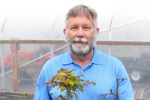 Presentation set on landscaping with native plants for July 8