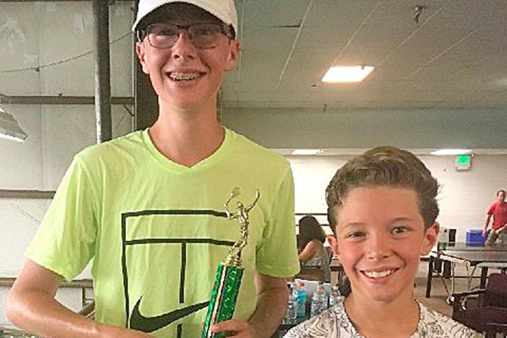 Trio places well in Tacoma tourney