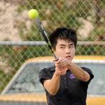 Boys tennis: Wolves batter Bulldogs, 7-0