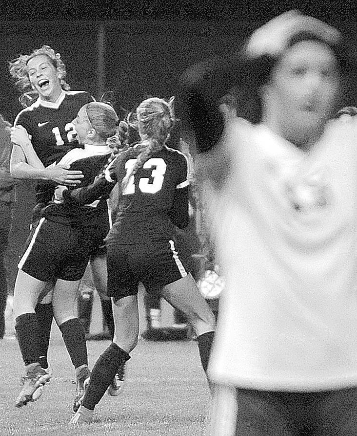 Girls soccer: SHS’s playoff hopes take hit with losses