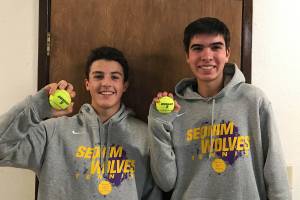 Boys tennis: Hughes, Wiker net state berth