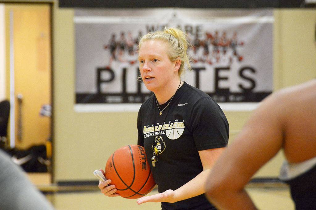 Women’s basketball preview: Pirates look to heal up, rebuild roster for another playoff run