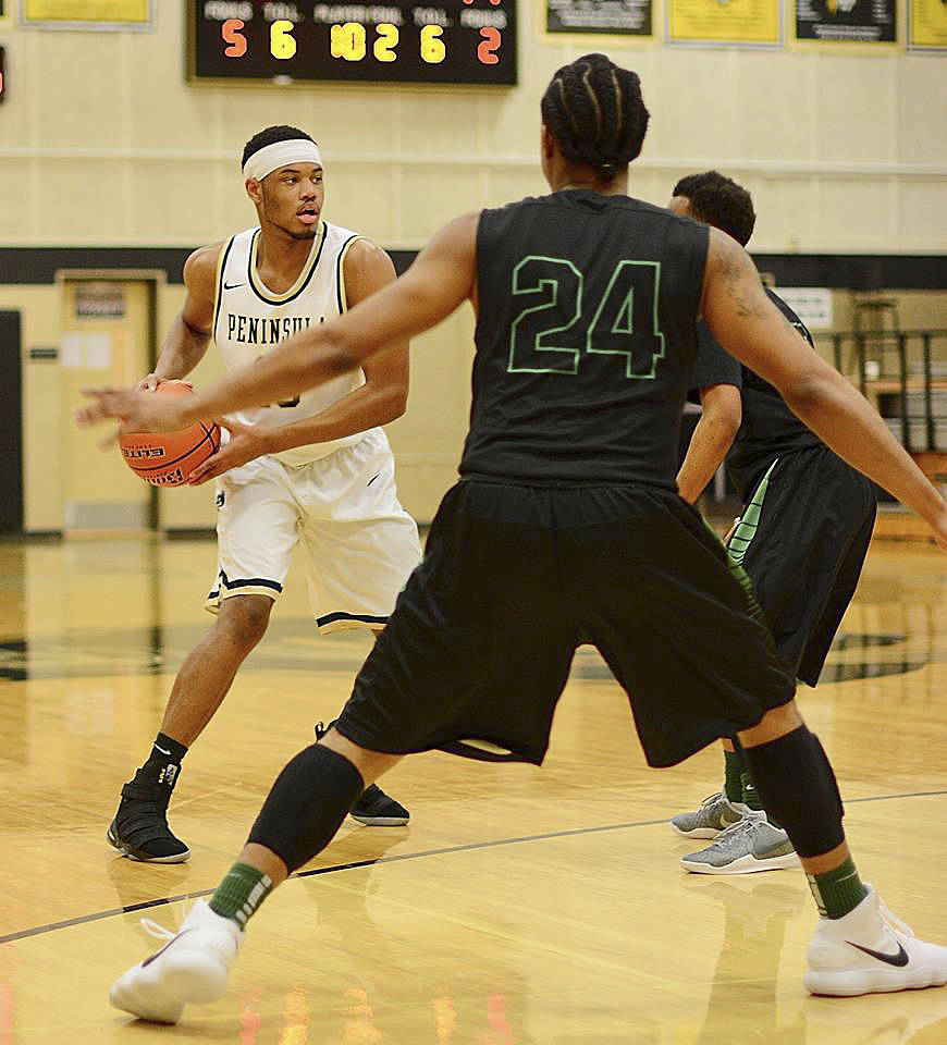 Men’s basketball: Pirates start new year with rout of Highline’s Thunderbirds