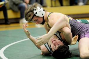 Wrestling: Wolves do battle at Axe SLIDESHOW