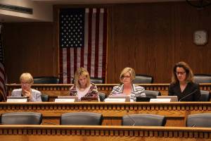 Lawmakers consider a bill to raise the legal tobacco age