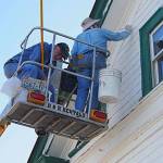 Wine label contest benefits Dungeness lighthouse