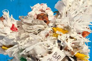 Plastic bag problems explored at Peninsla College’s next Studium Generale