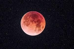 Blue moon … or red?