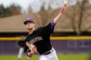 Baseball: Wolves get first league win, shut out Bremerton