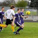 Boys soccer: Wolves rout Vikings in key Olympic League match-up