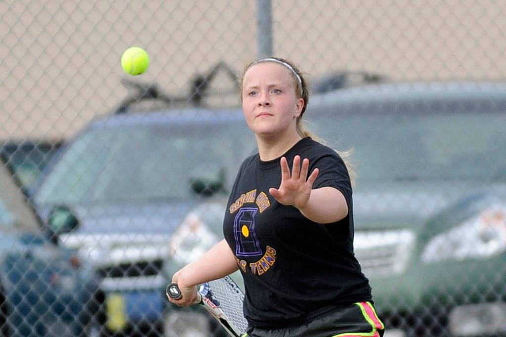 Girls tennis: SHS improves to 13-2, heads into postseason