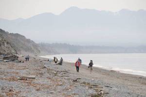 Brief trail closures set at Dungeness refuge
