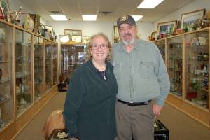New retail resale shop specializes in jewelry, collectibles and art