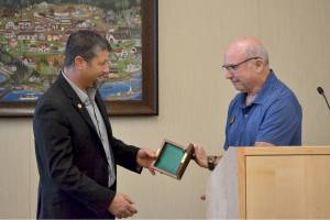 Doig deemed a hero as Sequim mayor awards him Carnegie Medal