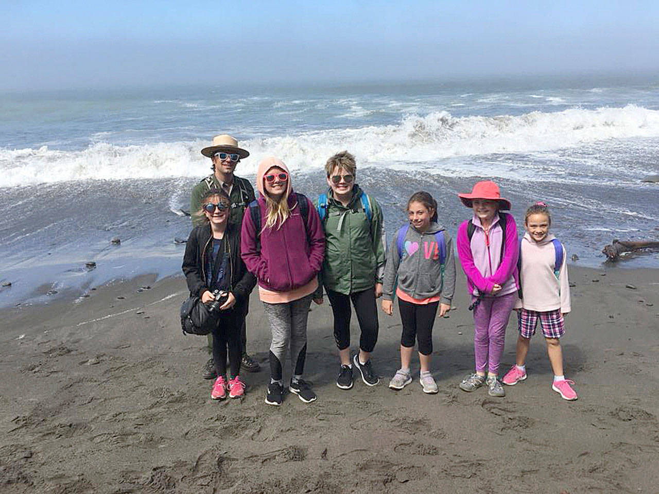 B&G Club campers enjoy hikes, hoops and crafts