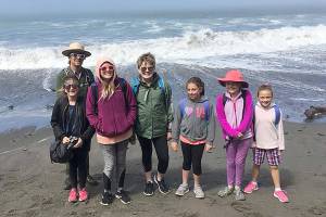 B&G Club campers enjoy hikes, hoops and crafts