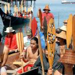 Canoes welcomed at Hollywood Beach during Paddle to Puyallup