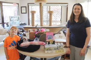 Feline friends from afar: Snohomish family sponsors special needs cats on peninsula