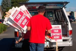 Sequim teachers approve new contract