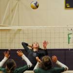 Volleyball: Wolves rout Riders in three sets