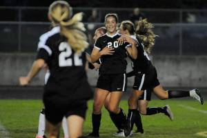 Girls soccer: Wins put SHS back in playoff hunt