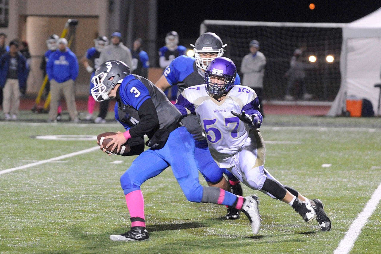 Football: Wolves top Trojans in key league showdown