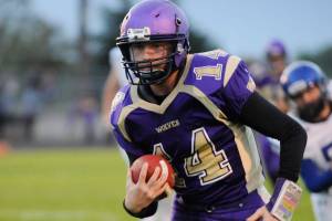 Prep sports: Cowan (MVP) leads Wolves’ fall season honors