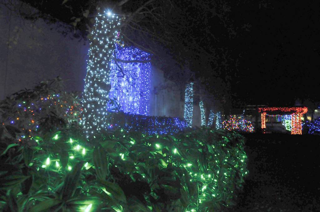 Time to shine: A driving guide for lovers of Christmas lights