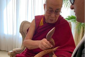 From the Blue Hole to His Holiness: Sequim artist’s driftwood gifted to Dalai Lama during international trip