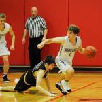 Boys basketball: Wolves win two at Crush the Slush