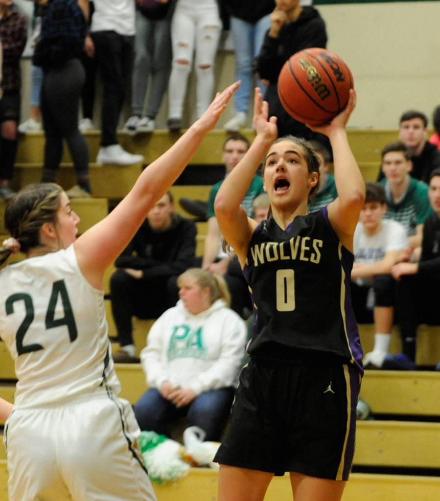 Girls basketball: Wolves beat Bucs, fall to PA