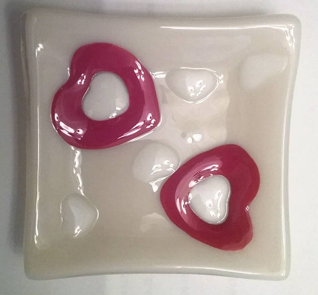 Two Hearts Beat As One by Susan Zarit of Zaritglassworks. Submitted photo