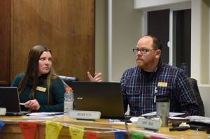 Carlsborg gas station draws concern from school board