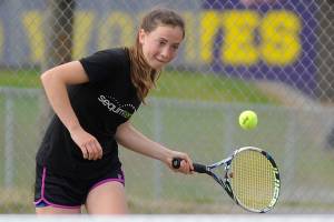 Spring sports preview: Wolves’ girls tennis squad to battle for league, postseason wins