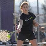 Girls tennis: Wolves stay perfect on courts