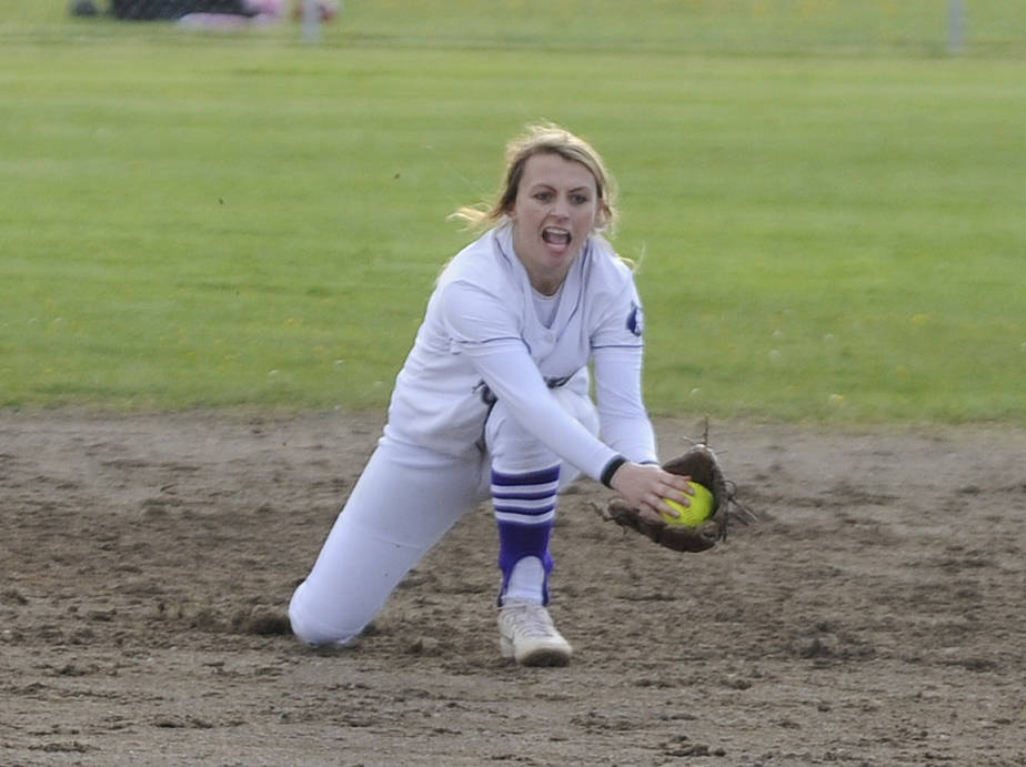 Fastpitch: Sequim shuts out Port Angeles in key league match-up SLIDESHOW