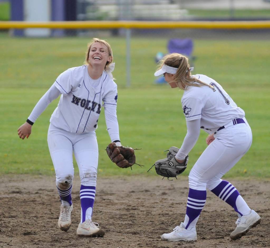 Fastpitch: Sequim shuts out Port Angeles in key league match-up SLIDESHOW