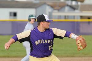 Baseball: League aces shut down Wolves’ bats